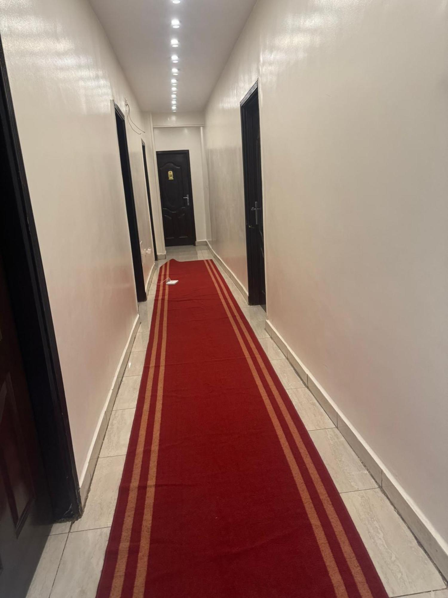Pyramids And Sphinx Hotel Kafrat al Jabal Exterior photo